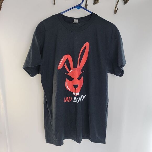 Bad bunny 2022 tour tshirt - Picture 1 of 4